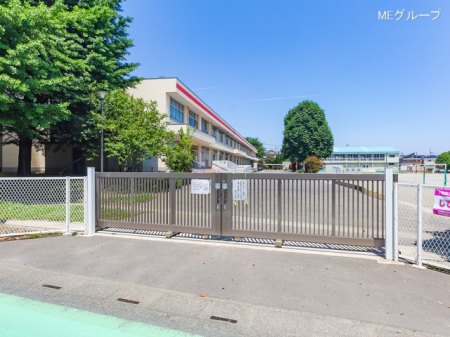 周辺環境　小学校 680m 富士見市立関沢小学校