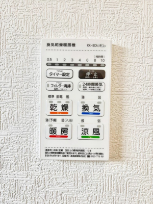̑ρ@[tIpiEpi̎[ɂ劈B