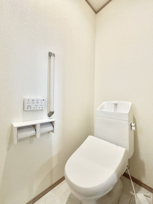 gC@gC1K2KꂼɔzuĂĂƂĂ֗łB 